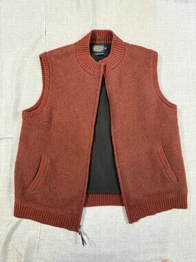 Pendleton Mens XL Vest Rust Full Zip Washable Wool Knit Vintage Lined USA